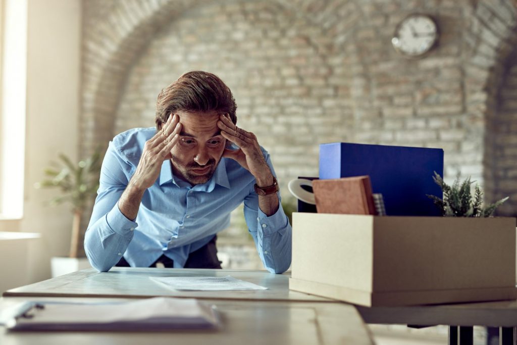 Der Arbeitsplatzverlust kann sich negativ auf deine Psychische Gesundheit auswirken
